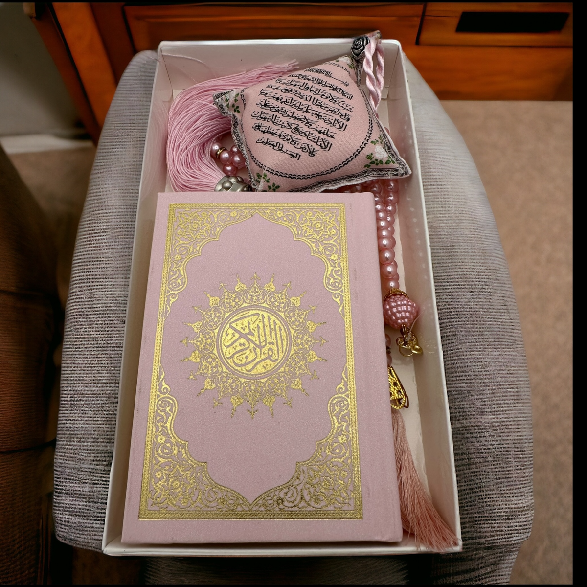 ZANBEAL Tranquil Journey Islamic Gift Set: Quran, Tasbih Prayer Beads , and Dua Car Hanging Cushion