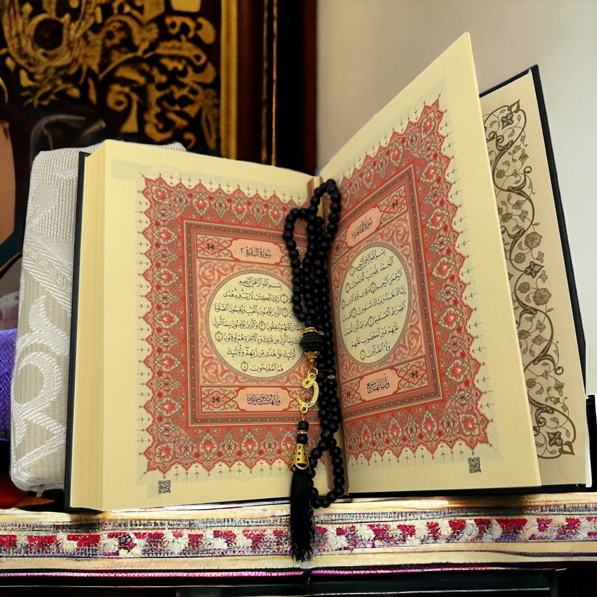 ZANBEAL Heritage Reflections Islamic Gift Set : Luxurious Prayer Set with Quran, Tasbih and Prayer Rug