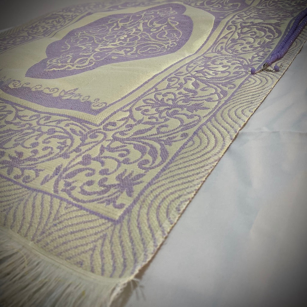 Islamic Gift Box with Muslim Prayer Mat and Tasbih Prayer Beads - An ideal Gift for Muslims-Islamic Goods Direct