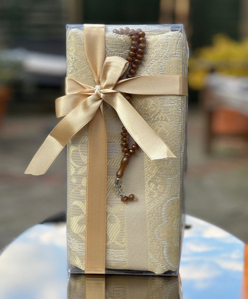 Islamic Gift Box with Muslim Prayer Mat and Tasbih Prayer Beads - An ideal Gift for Muslims-Islamic Goods Direct