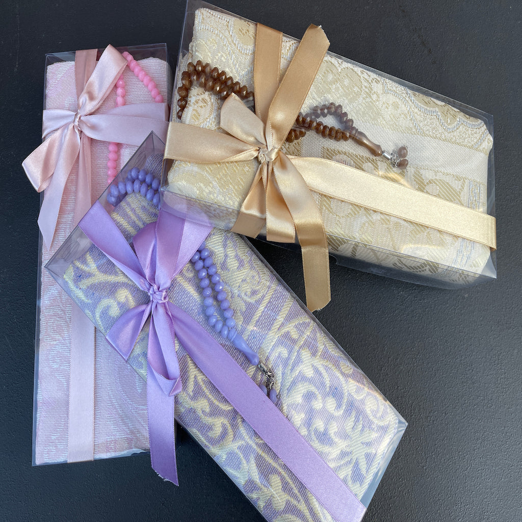 Islamic Gift Box with Muslim Prayer Mat and Tasbih Prayer Beads - An ideal Gift for Muslims-Islamic Goods Direct