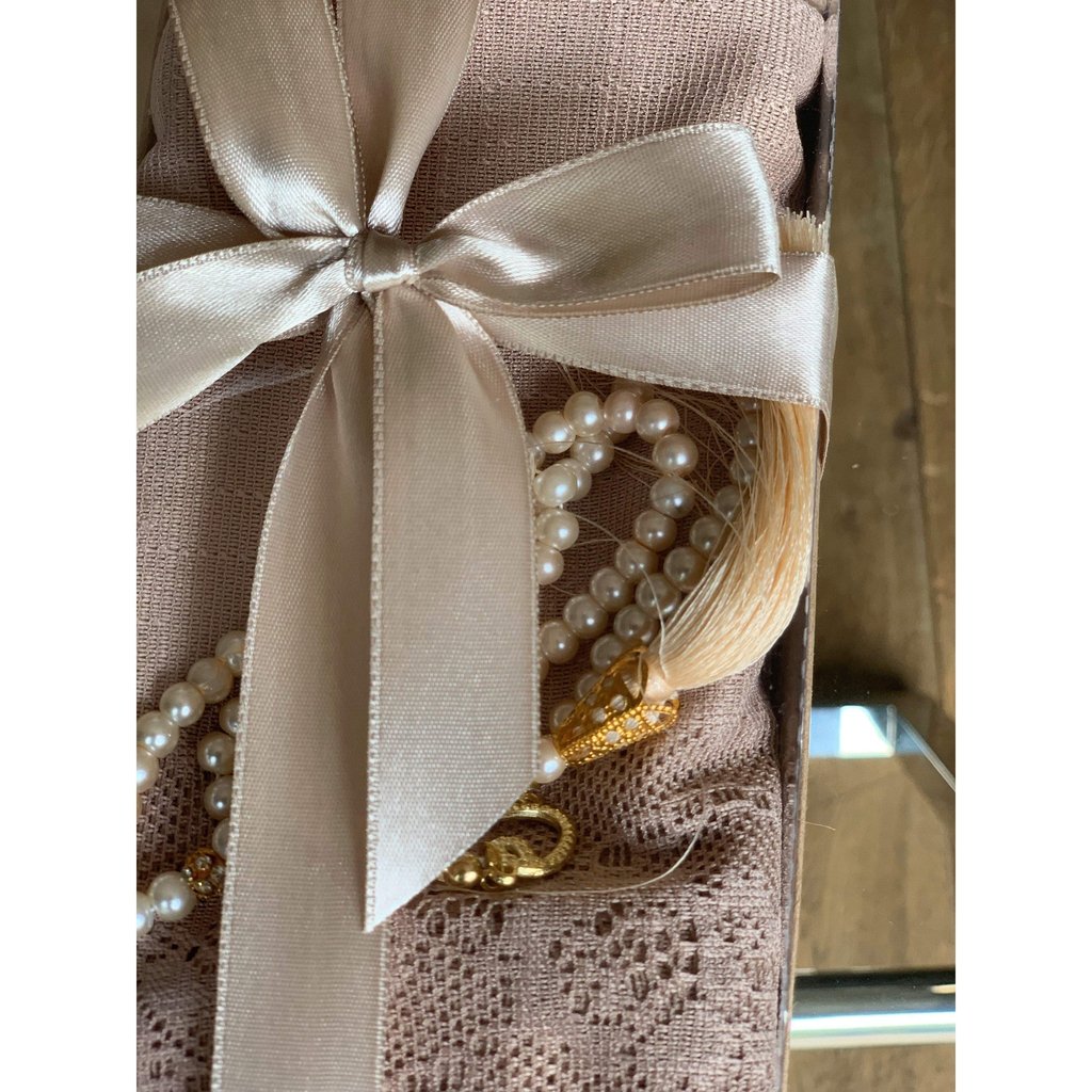 Head Scarf Gift Box with Tasbih beads - an ideal gift for Muslim women-Gift-Islamic Goods Direct