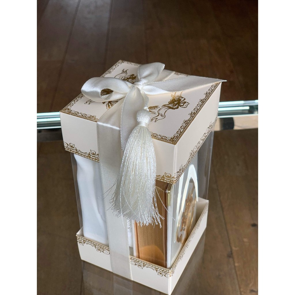 Islamic Gift Box with ladies head scarf and golden Quran in Arabic-Gift-Islamic Goods Direct