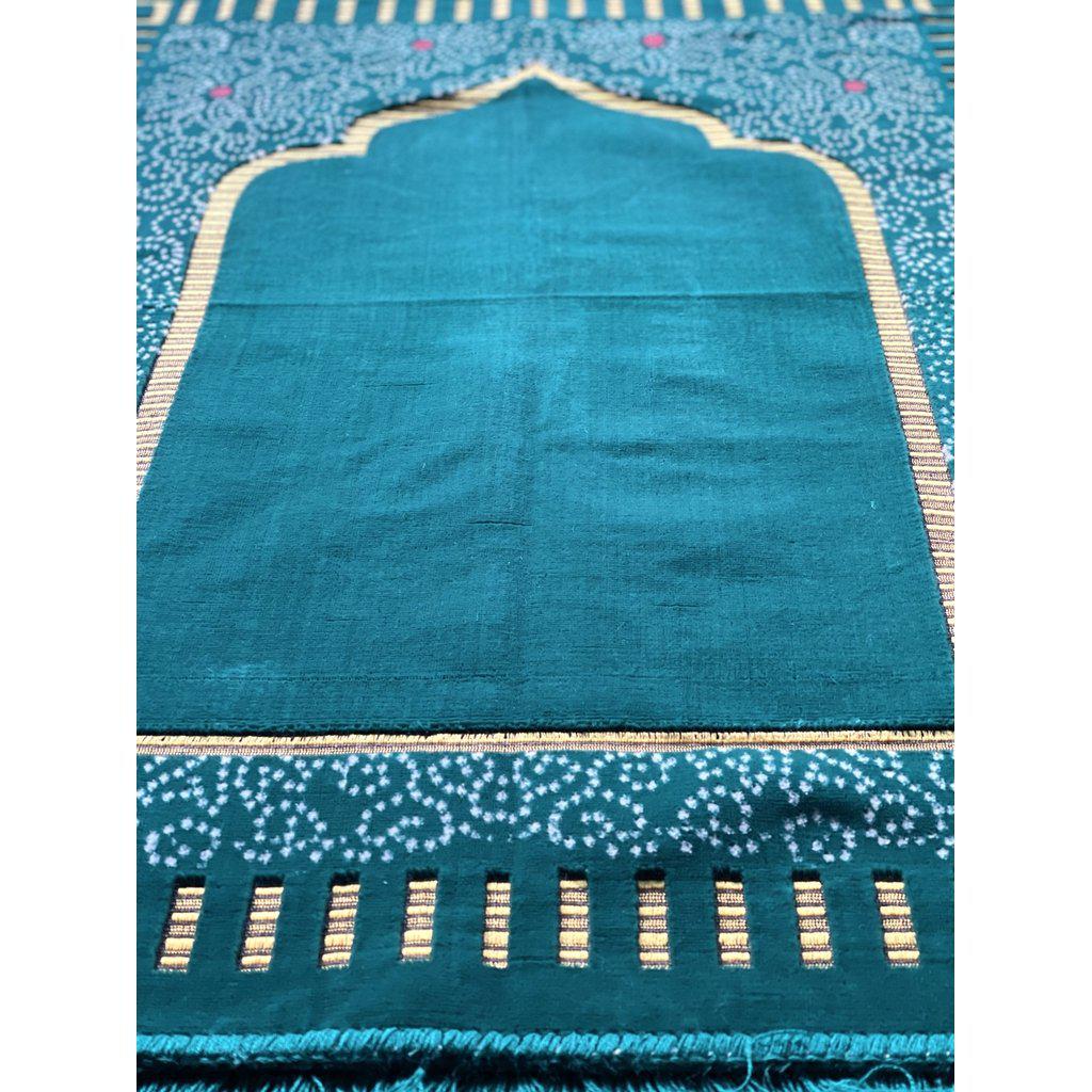 Velvety Islamic Prayer Mat for Muslim Salah with Tasbih Prayer Beads-prayer mat-Islamic Goods Direct