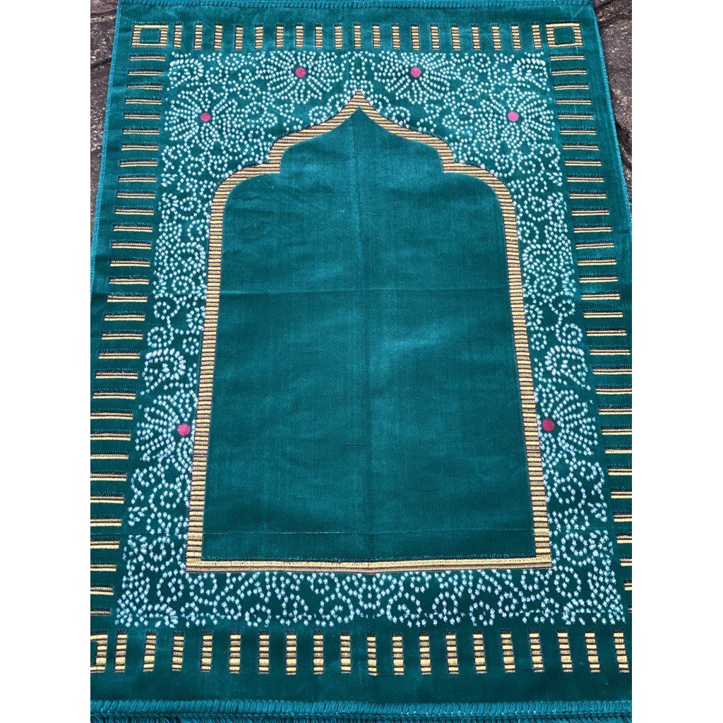 Velvety Islamic Prayer Mat for Muslim Salah with Tasbih Prayer Beads-prayer mat-Islamic Goods Direct