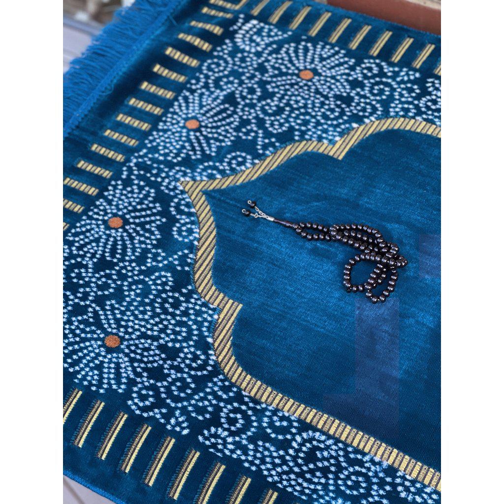 Velvety Islamic Prayer Mat for Muslim Salah with Tasbih Prayer Beads-prayer mat-Islamic Goods Direct
