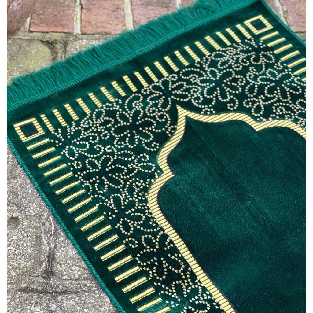 Velvety Islamic Prayer Mat for Muslim Salah with Tasbih Prayer Beads-prayer mat-Islamic Goods Direct